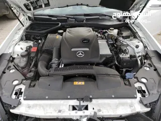  4 Slc 300 amg موديل 2019 للبيع بالحادث