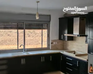  3 شقة طابقية للايجار بالطيرة