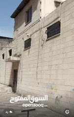  1 مجمع تجاري بدخل ممتاز