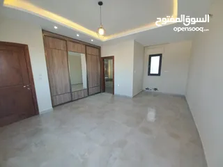  14 شقة دوبلكس في أرقى واجمل مناطق دابوق ثالث مع روف