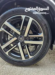  5 BYD سونغ L...أعلى فئة فل كامل جميع  الاضافات محرك1500 يقطع 1200كيلو وبطارية تقطع 150 كيلو بالشحنة