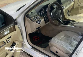  8 Mercedes E200 2016