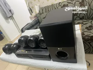  8 Lg home theater 650 watts ( no Bluetooth)