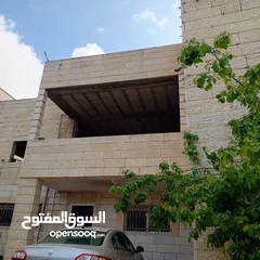  7 ببيت  مستقل   في منطقه البيره طابقين بالوعد البيره قربي من جوال