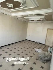 1 شقة طابق ثالث 120م بالقرب من قصر أبو الفول