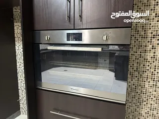  22 شقة طابقية (طابق رابع) 185 متر للبيع مادبا - حنينا  صالون وترس واسع