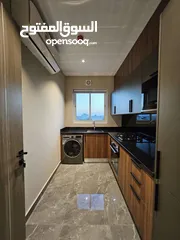  12 شقق سكنية فاخرة  مفروشة بالكامل بإرقى الاثاث شاملة للماء والكهرباء . انترنت مجاني