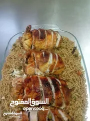  29 شيف شرقي وغربي وسلطات ابحث عن عمل خبرة في الاكل العربي والغربي والسلطات خبره اكثر من 15سنه