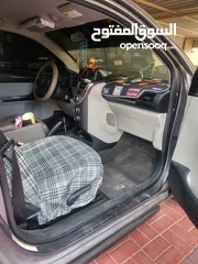  5 toyota iq موديل 2012 السياره نضيفه