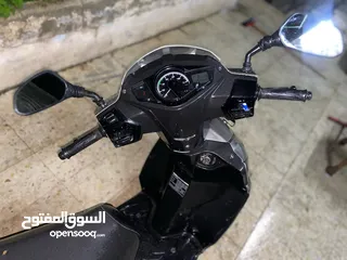  4 سكوتر هيرو 2020-125سي سي  Hero 125cc