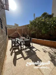  19 شقه في حي ابو الراغب 203 م مع حديقه مساحة 180 م تقريبا