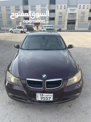  2 BMW 320i موديل 2008