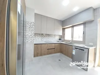  10 شقة للايجار في الويبده  ( Property 34560 ) سنوي فقط