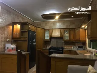  10 شقة مفروشة سوبر ديلوكس بالجاردنز - للايجار 550دينار شهري