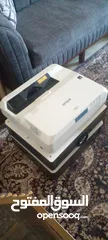  1 Epson laser 4000 lumens wuxga