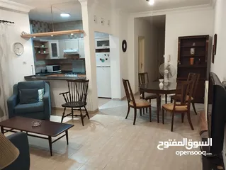  3 شقة مفروشة للبيع عبدون