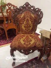  5 كنب تركي فاخر لغرفة الضيوف مكون من 9 مقاعد مع طاولات رخام