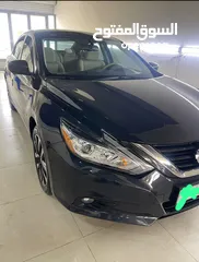  3 Nissan Altima 2018 SV