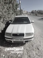  2 سكودا اوكتافيا 2010