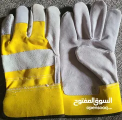  4 working gloves, welding gloves, driving gloves, apron, handsaleev,