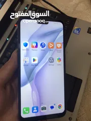  10 جهاز هواوي y9 2019 بحالة الوكالة استعمال بسيط .. كما هو موضح بالصور معاه شاحن وسماعات