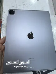  1 ايباد برو M2 بخط 12.9 انش