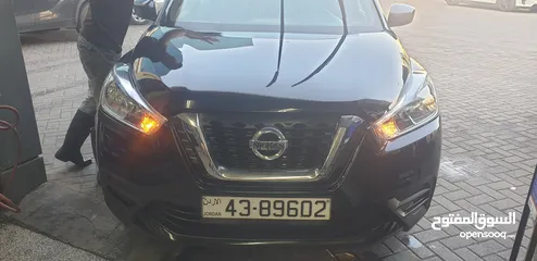  1 Nissan Kicks 2020 S Black