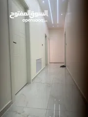  7 بيت مستقل مساحه البناء صافي175متر البناء الفعلي 240م // تشطيب سوبر ديلوكس، منطقة هادئه ومطله وجميله.