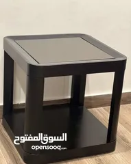  2 طاولات لون اسود
