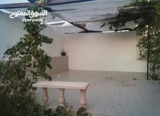  18 فيلا للبيع