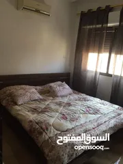  12 شقة رائعة مفروشة للايجار السنوي بالعقبة اطلالة بحرية، ،بالتاسعة أهالي مكونة من غرفة نوم وصالة كبيرة