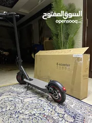  2 سكوتر كهربائي بحالة الوكالة للبيع