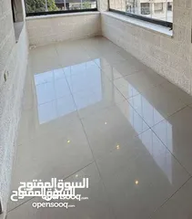 2 شقة طابقية - الصويفية - 3نوم 1ماستر - 240م - قرب الخدمات العامة