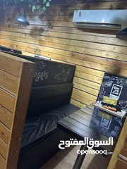  5 كوفيّ ومقهى للبيع في وسط ولايه صحار موقعه مميز