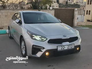  3 كيا K3 موديل 2019 Limited اعلى صنف ومواصفات عدا الفتحه