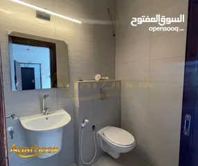  7 شقة مميزة للبيع في عين منجد