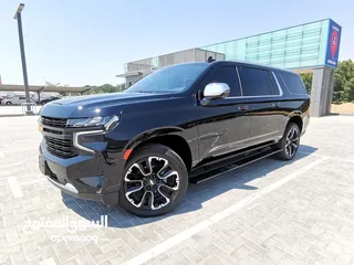  2 Chevrolet Premier Suburban - 2022 - Black