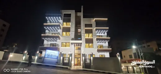  5 شقة للإيجار طابق ارضي فخمة جدا