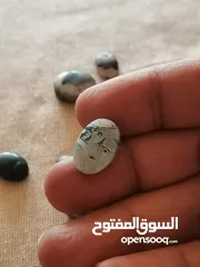  19 للشال/المنديل والحجاب ياقوته حمراء
