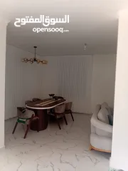  1 كونج طابقين للإيجار