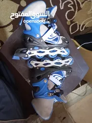  1 بوت عجلات مناسب لا عمر 12سنه