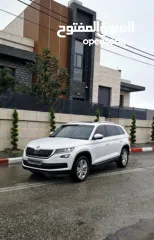  12 جيب كودياك 7مقاعد 200 حصان 4/4 ايد صفر فل الفل مع بانوراما 2018 فحص نخب