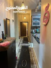  1 عماره في اسكان الامير طلال  التطوير الحضري اربع شقق للبيع