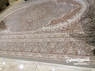  1 سجاد لبيع مرتب وبحاله وكاله