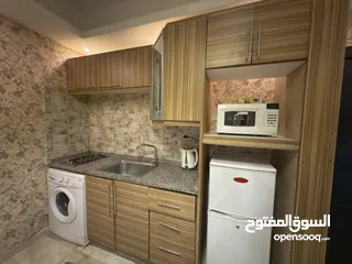 9 شقق مفروشة للإيجار الشهري / الدوار السابع خلف كوزمو قريب من جميع الخدمات