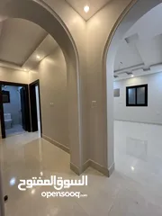  2 شقه 5 غرف تمليك جده حي التيسير