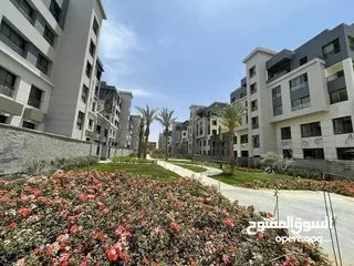  10 دوبلكس للبيع في تريو جاردنز التجمع الخامس فوري 260م بجاردن متشطب سمارت بالجولدن سكوير Trio Gardens.