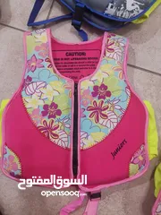  4 للبيع لايف جاكيت للأطفال Float vest for sale