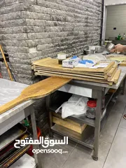  8 محل معجنات مع كامل عدته للبيع بخلو بداعي السفر