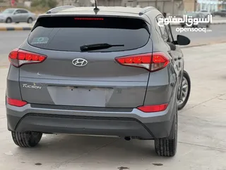  14 Hyundai Tucson2017